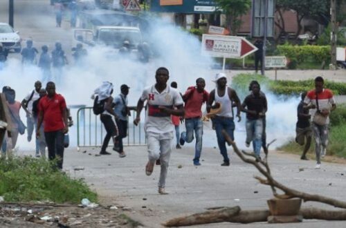 Article : La Fédération Estudiantine et Scolaire de Côte d’Ivoire reprend la lutte